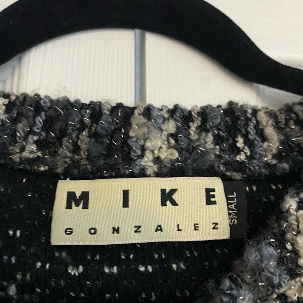 #sweater - Picture 3 of 3